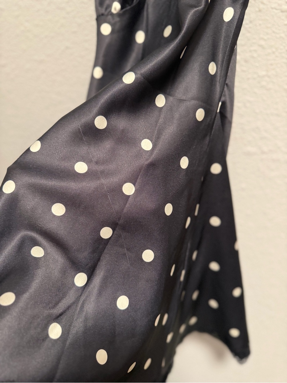 Lioness Polk a dot dress size L - Picture 7 of 8
